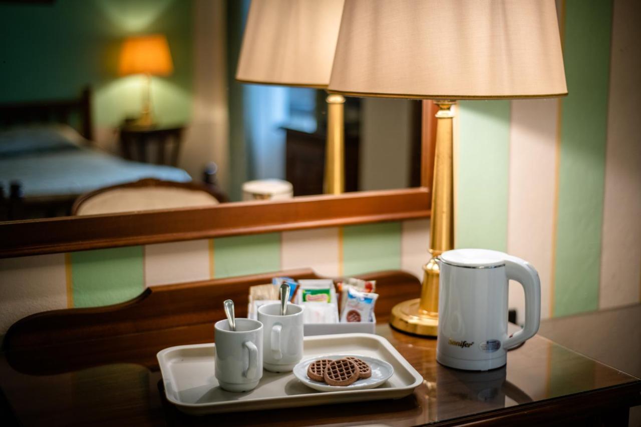 Park Hotel Regina - With Air-Condition And Pool Bagni di Lucca Exterior foto